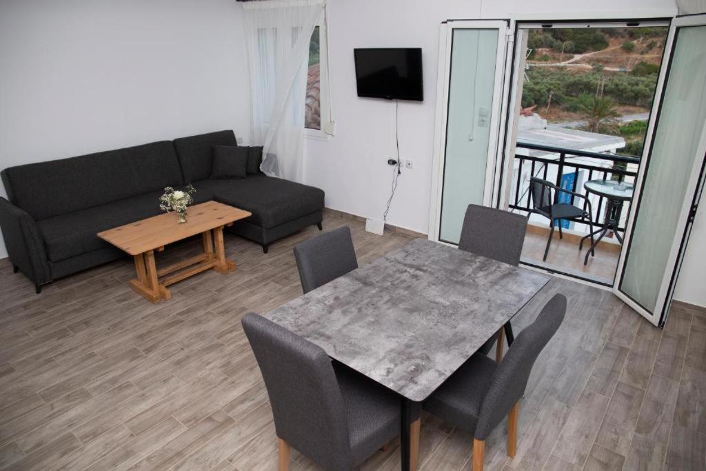 Ferienwohnung Sea View House Matina Neápolis Exterior foto
